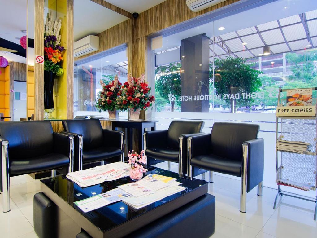 Eight Days Boutique Hotel - Mount Austin Johor Bahru Ngoại thất bức ảnh