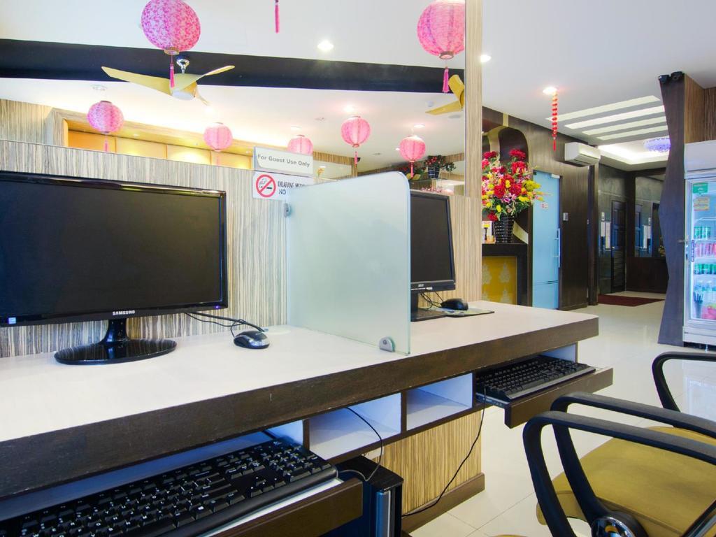 Eight Days Boutique Hotel - Mount Austin Johor Bahru Ngoại thất bức ảnh