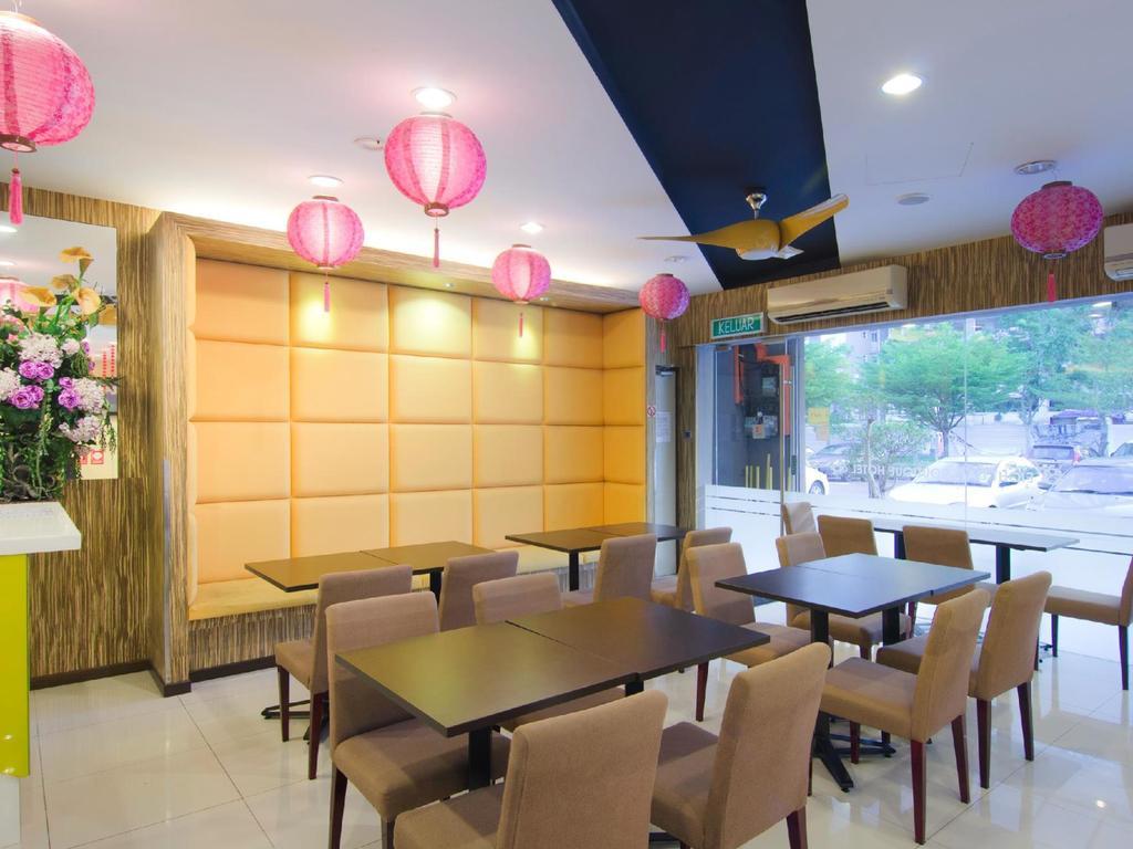 Eight Days Boutique Hotel - Mount Austin Johor Bahru Ngoại thất bức ảnh